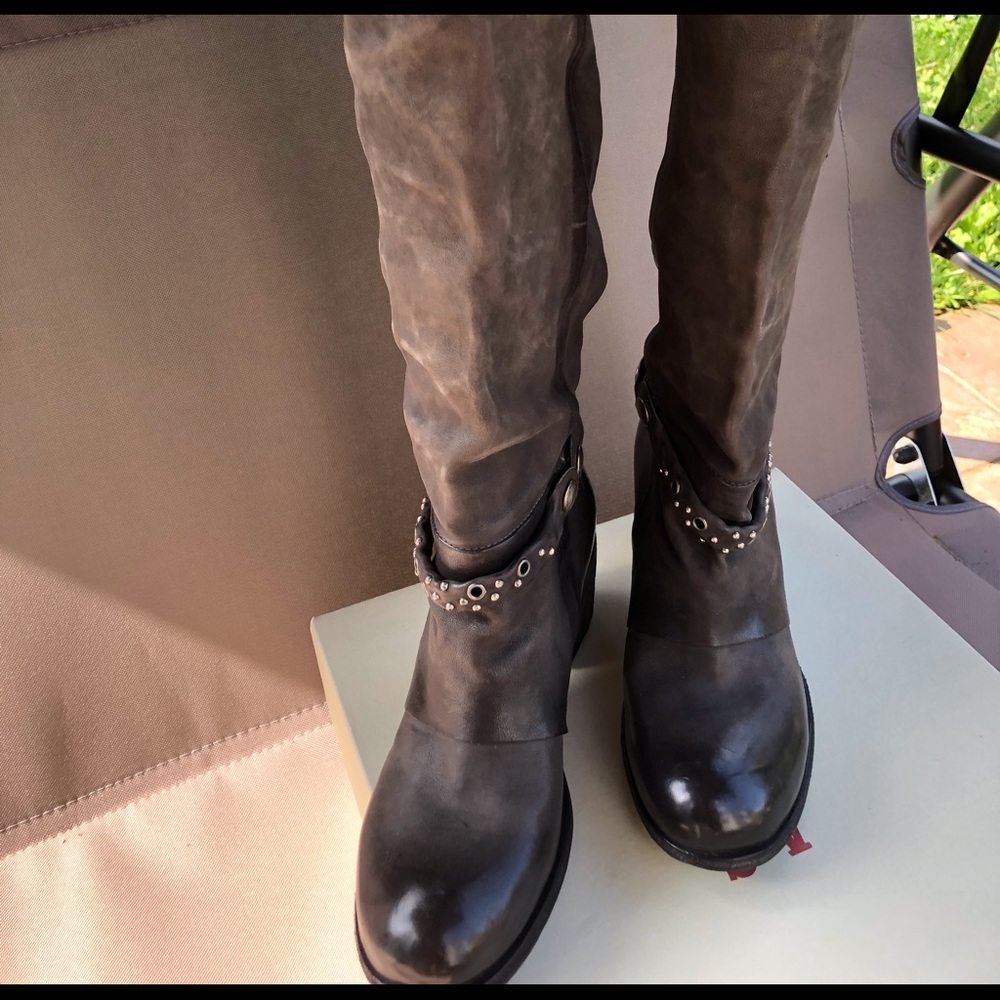 AS98 Smoke Leather Boots
